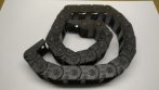   Igus E14.2.028.0 nyitható energialánc, flexibilis kábelcsatorna, 37x25/25x19 mm, E-Chain® E14 széria, hossz 79 cm, 24 szem +2 végelem, 114.2.2P + 114.2.1P, tetszés szerint toldható, egymással hosszabbítható, kábellánc