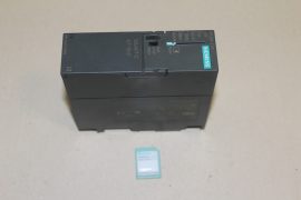 Siemens Simatic S7-300, 6ES7315-2AG10-0AB0, CPU315-2 DP, Központi processzor MPI Integrálással. 24 V DC, Memória 128 KB, 2. interfész DP master/slave Micro memóriakártya: MMC 512KB, 6ES7953-8LJ11-0AA0