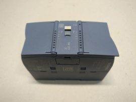 Siemens Simatic S7-1200, SM 1221 DC, 6ES7221-1BF32-0XB0, digitális bemeneti bővítő modul, 8xDI, Siemens Simatic S7-1200, SM 1221 DC, 6ES7221-1BF32-0XB0, digitális bemeneti bővítő modul, 8xDI,