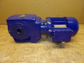 NORD SK71 L/4 + SK02050A-71 L/4 hajtóműves villanymotor, 230/400V 0,37kW, 27,25 rpm kimenő fordulat, 25 mm csőtengely, 