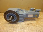   Sew-Eurodrive KF37/R DS56M/B/TF/RH1M/SB10 hajtóműves állandómágneses szervomotor fékkel, enkóderrel, 400V 3000 rpm, i = 29,96, 