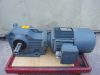 Sew-Eurodrive K57 DT90S4/BMG/HR/TF, K sorozatú kúpkerekes fékes hajtóműves villanymotor, 230/400V 1,1kW 1400/32rpm, 35mm tengely, 