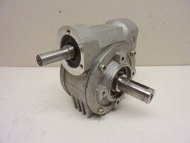 Bonfiglioli Riduttori, VF44 P1 HS csigakerekes hajtómű, szöghajtás, B3, i=14, 11mm bemenő tengely, 18mm kimenő tengely, 1004800900005 használt