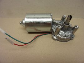 D70341 Csigakerekes egyenáramú hajtóműves kefés motor, 120W, max. 3150/35rpm, 24VDC, 10mm tengely, 0...20 Nm, 35...20 rpm, 5A (2...9A), csigás áttétel, Hipoid hajtómű D70341 Csigakerekes egyenáramú hajtóműves kefés motor, 120W, max. 3150/35rpm, 24VDC, 10mm tengely, 0...20 Nm, 35...20 rpm, 5A (2...9A), csigás áttétel, Hipoid hajtómű