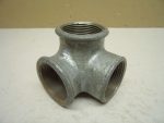   Horganyzott öntöttvas elosztó, BB sarok idom, 3x 1-1/4", 3x 5/4", BM, belső menetes, 