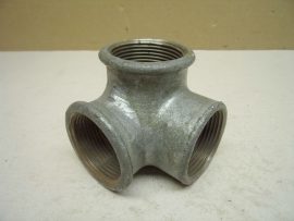 Horganyzott öntöttvas elosztó, BB sarok idom, 3x 1-1/4", 3x 5/4", BM, belső menetes, 