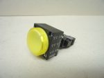   Siemens 3SB3204-6AA30, Sima lencsés 22 mm-es Jelzőlámpa modul sárga búrával, 24V 2W izzóval, 3SB3400-1A, Ba9s lámpatartó modullal, 