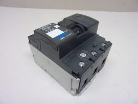 Schneider Electric Acti 9, NG125N, C10A, 18632, 3 fázisú kismegszakító, 8 kV, 25 kA, AC/DC, 380/415 V Schneider Electric Acti 9, NG125N, C10A, 18632, 3 fázisú kismegszakító, 8 kV, 25 kA, AC/DC, 380/415 V