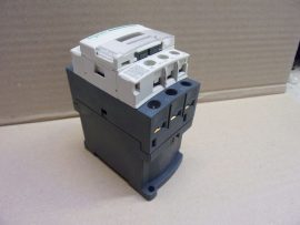Schneider Electric LC1D12BD + LAD4TBDL mágneskapcsoló, 5,5kW AC3/400V, 24VDC vezérlés, 3NO + 1NO/NC, csavaros bekötés Schneider Electric LC1D12BD + LAD4TBDL mágneskapcsoló, 5,5kW AC3/400V, 24VDC vezérlés, 3NO + 1NO/NC, csavaros bekötés