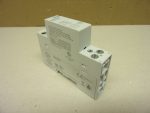   Siemens 5TT5 0002 sínre szerelhető mágneskapcsoló, 24VAC-DC tekercs, 2NO 230V 20A érintkező, xyz