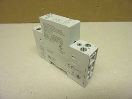Siemens 5TT5 0002 sínre szerelhető mágneskapcsoló, 24VAC-DC tekercs, 2NO 230V 20A érintkező, xyz