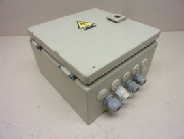 Rittal EB 1549.000, Elektromos kötődoboz, fali elosztó és kapcsolódoboz, Weidmüller sorkapcsokkal, tömszelencékkel, 200x200x120 mm, fém, E-BOX-KX, IP66 Rittal EB 1549.000, Elektromos kötődoboz, fali elosztó és kapcsolódoboz, Weidmüller sorkapcsokkal, tömszelencékkel, 200x200x120 mm, fém, E-BOX-KX, IP66