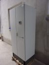 Kraft Powercon 1x PRM3 440V/18A, Akkumulátor töltő szekrény, PRX3 9 kW, 10,6 kVA, 440 VDC (Rittal TS 8881.500), 800x600x2050mm, PCM2 I/O-modul + PCM2 vezérlő modul Kraft Powercon 1x PRM3 440V/18A, Akkumulátor töltő szekrény, PRX3 9 kW, 10,6 kVA, 440 VDC (Rittal TS 8881.500), 800x600x2050mm, PCM2 I/O-modul + PCM2 vezérlő modul