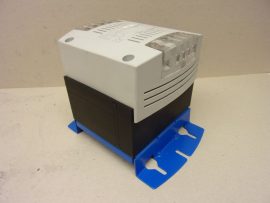 legrand 42466, egyfázisú leválasztó transzformátor, biztonsági trafó, 350 VA, 230/400V be, 230V ki, legrand 42466, egyfázisú leválasztó transzformátor, biztonsági trafó, 350 VA, 230/400V be, 230V ki,