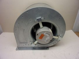 Swegon DD 10-8 TAC2 1/2 egyfázisú radiális ventillátor, 230V 50-60Hz 600W, 220mm kétoldali szívónyílás, 260x280mm fújónyílás, galvanizált acél váz és járókerék, 720001, 137044, 600-3800 m3/h, 840-220 Pa nyomástartománnyal