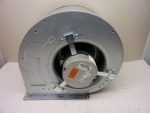   Swegon DD 10-8 TAC 1/2 (3.0) egyfázisú radiális ventillátor, 230V 50-60Hz 580W, 220mm kétoldali szívónyílás, 260x280mm fújónyílás, galvanizált acél váz és járókerék, 720121, 137027, 600-3800 m3/h, 840-220 Pa nyomástartománnyal 